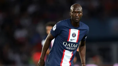 Danilo Pereira em partida contra o Monaco