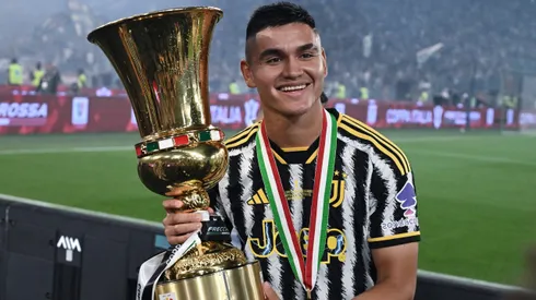 Carlos Alcaraz será jogador do Flamengo e custará R$ 110 milhões.