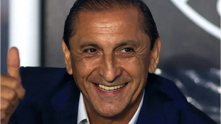Corinthians atende Ramón Díaz e acerta contrato com ex-atacante da Seleção Brasileira (Photo by Buda Mendes/Getty Images)