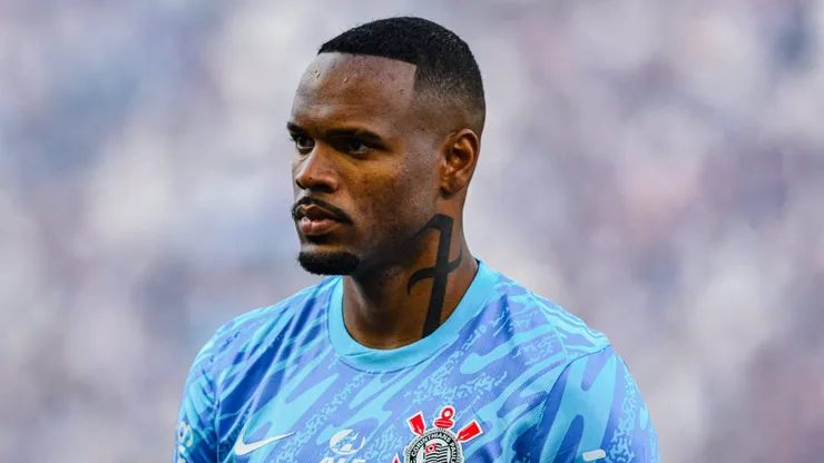 Carlos Miguel com a camisa do Corinthians.