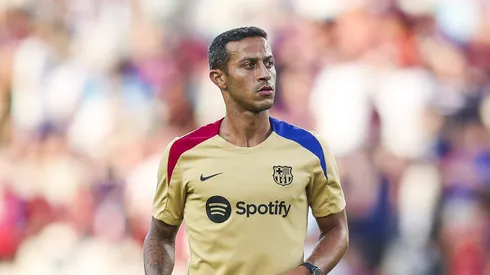 Thiago Alcântara na comissão técnica do Barcelona. Foto: Eric Alonso/Getty Images