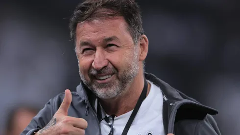 Atacante com 16 gols no futebol brasileiro é liberado para jogar no Corinthians de Augusto Melo. Foto: Ettore Chiereguini/AGIF