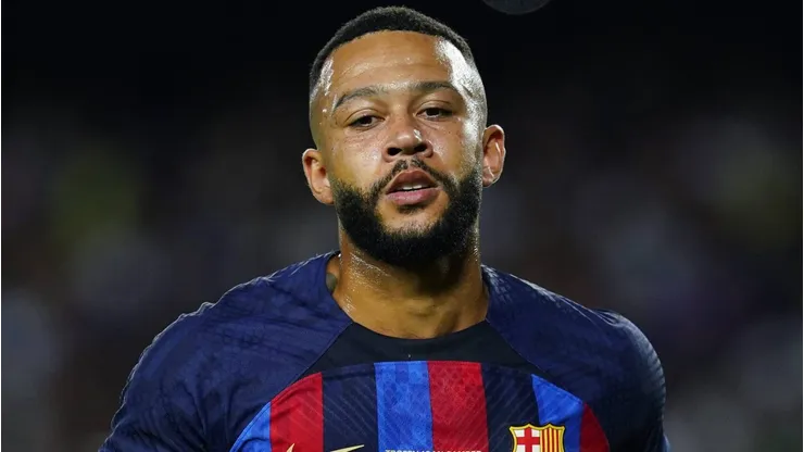 Memphis Depay aceita assinar com o Flamengo, mas impõe uma condição. Foto: IMAGO / Pressinphoto
