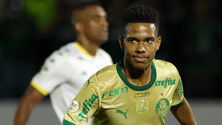 Estêvão vem brilhando com a camisa alviverde (Foto: Cesar Greco/Palmeiras/Divulgação)