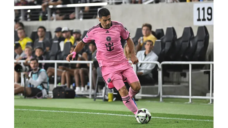 Suárez durante o confronto entre Inter Miami e Columbus Crew pela Leagues Cup, no dia 13 de agosto de 2024. (Associated Press / Alamy Stock Photo)