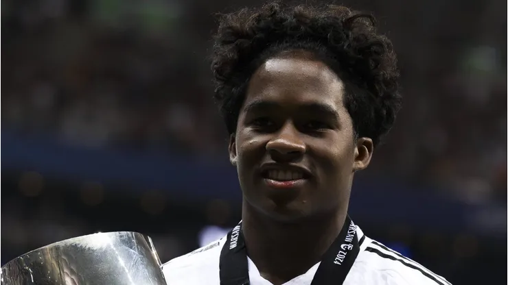 Dois clubes da Premier League querem fechar o empréstimo de Endrick, do Real Madrid. (Foto: Imago)