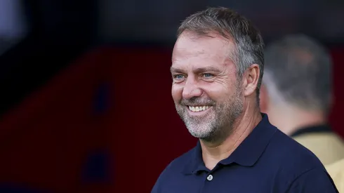 Barcelona recebe sinal positivo de Flick para anunciar atacante de 84 gols na carreira.