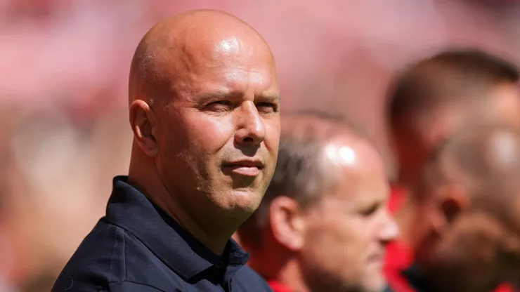 Técnico do Liverpool, Arne Slot. (Photo by Barrington Coombs/Getty Images)