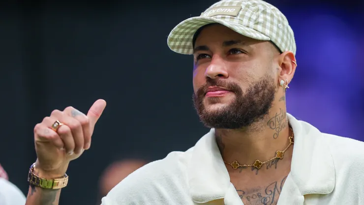 Jogador do Manchester City pode atuar ao lado de Neymar no Al-Hilal (Foto: Yasser Bakhsh/Getty Images)