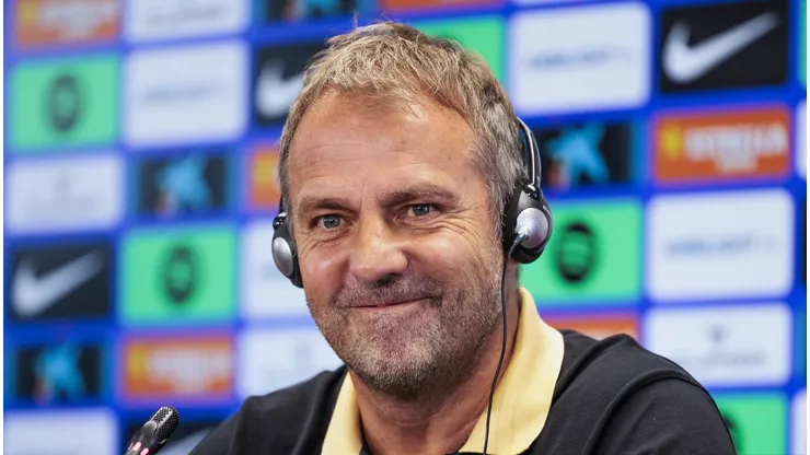 Barcelona anuncia contratação 'surpresa' e dá profundidade ao elenco de Hansi Flick.