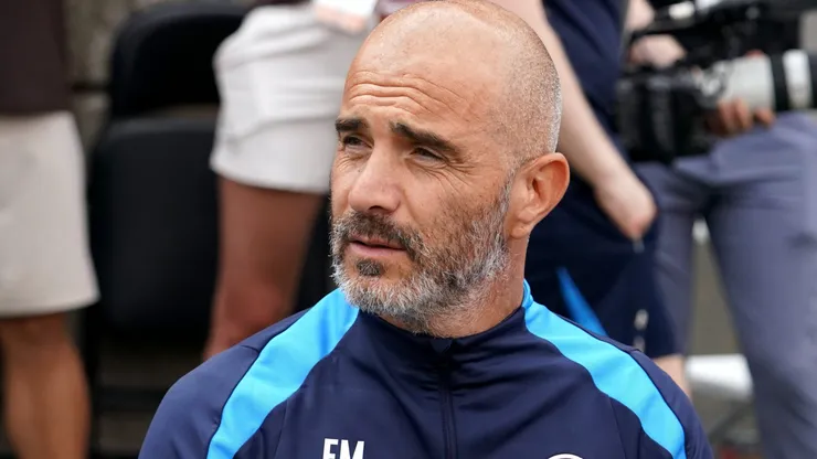 COLUMBUS, OHIO - AUGUST 03: Enzo Maresca manager of Chelsea FC looks on from the bench before the pre-season against Manchester City friendly at Ohio Stadium on August 03, 2024 in Columbus, Ohio. (Photo by Jason Mowry/Getty Images)
