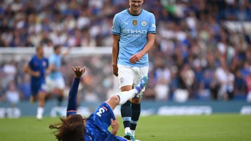 Haaland em partida entre Chelsea x Manchester City, na estreia da Premier League (Foto: Shaun Botterill/Getty Images)