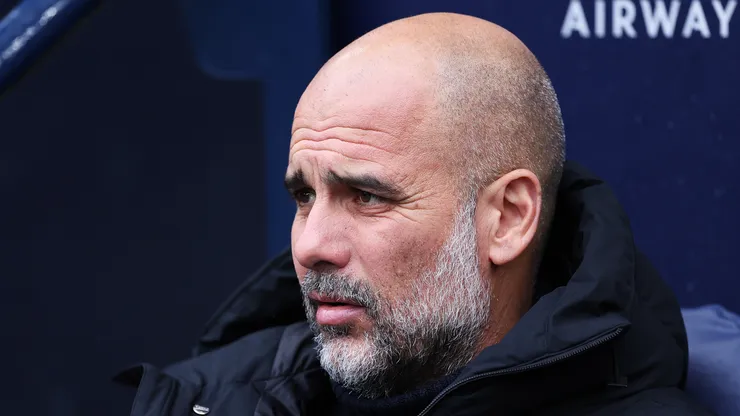Guardiola tem mais um ano de contrato pela frente no Manchester City (Foto: Alex Livesey/Getty Images)