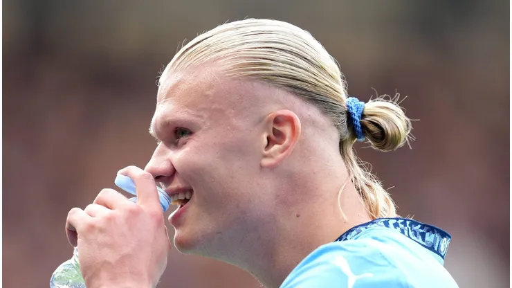 Após vitória do Manchester City, Haaland rebate provocação: “Sujeito engraçado...”.