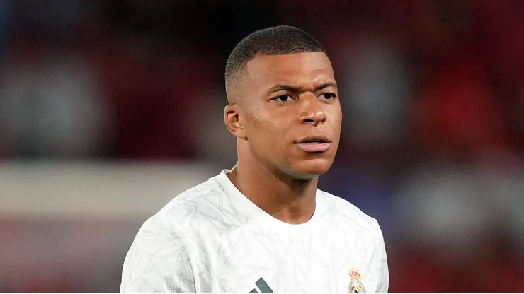 Mbappé recebe não de Ancelotti no Real Madrid.