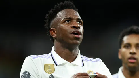 Grande potência aceita pagar R$ 2 bilhões para tirar Vinicius Júnior do Real Madrid (Photo by Julian Finney/Getty Images)