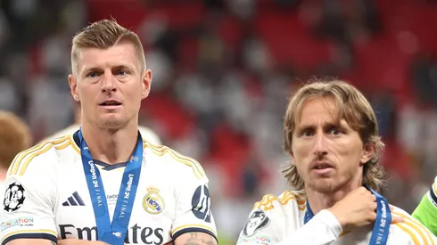 Toni Kroos e Modric lado a lado no Real Madrid. Foto: Lars Baron/Getty Images