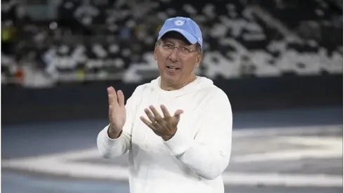 John Textor tenta convencer Thiago Almada de voltar. Foto: Jorge Rodrigues/AGIF