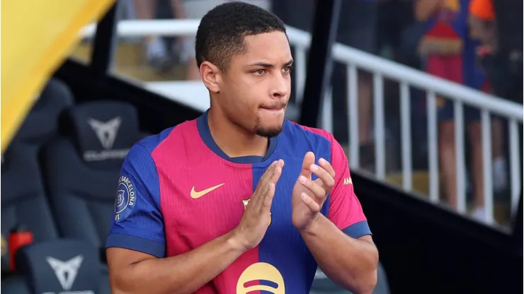Vitor Roque aceita trocar o Barcelona por rival da Espanha. (Foto: Imago)