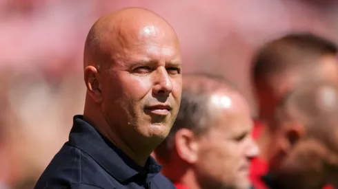 ARNE SLOT, TREINADOR DO LIVERPOOL (Photo by Barrington Coombs/Getty Images)