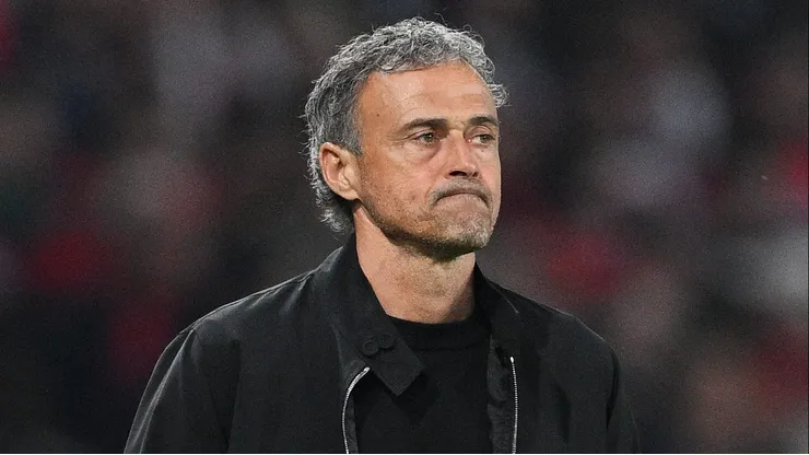 PARIS, FRANCE - MAY 07: Luis Enrique, Head Coach of Paris Saint-Germain, looks on as he reacts during the UEFA Champions League semi-final second leg match between Paris Saint-Germain and Borussia Dortmund at Parc des Princes on May 07, 2024 in Paris, France. (Photo by Matthias Hangst/Getty Images)