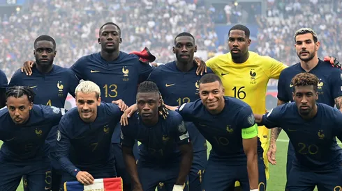 Real Madrid: Craque francês sofre falta, cai aos berros e deixa o treino.