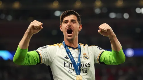 Real Madrid surpreende e toma decisão sobre o ‘novo Courtois’ da base.