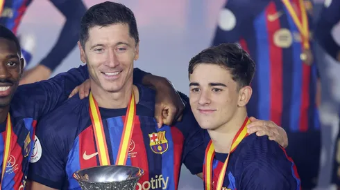 Craque do Barcelona é aprovado de última hora para reforçar o PSG (Photo by Yasser Bakhsh/Getty Images)