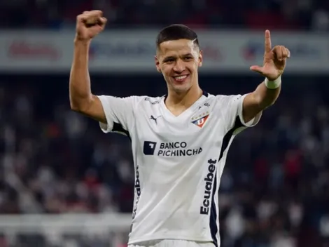 Corinthians sobe oferta por Alex Arce e técnico se manifesta