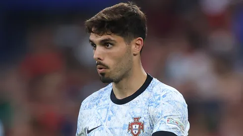 O atacante deve fechar com os Blues (Foto: Lars Baron/Getty Images)