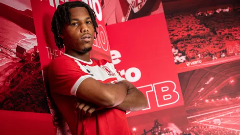 Michah Hamilton foi anunciado oficialmente pelo Middlesbrough (Foto: Divulgação)