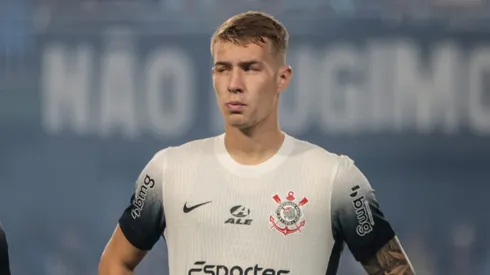 Charles, meio-campista do Corinthians. Foto: Robson Mafra/AGIF