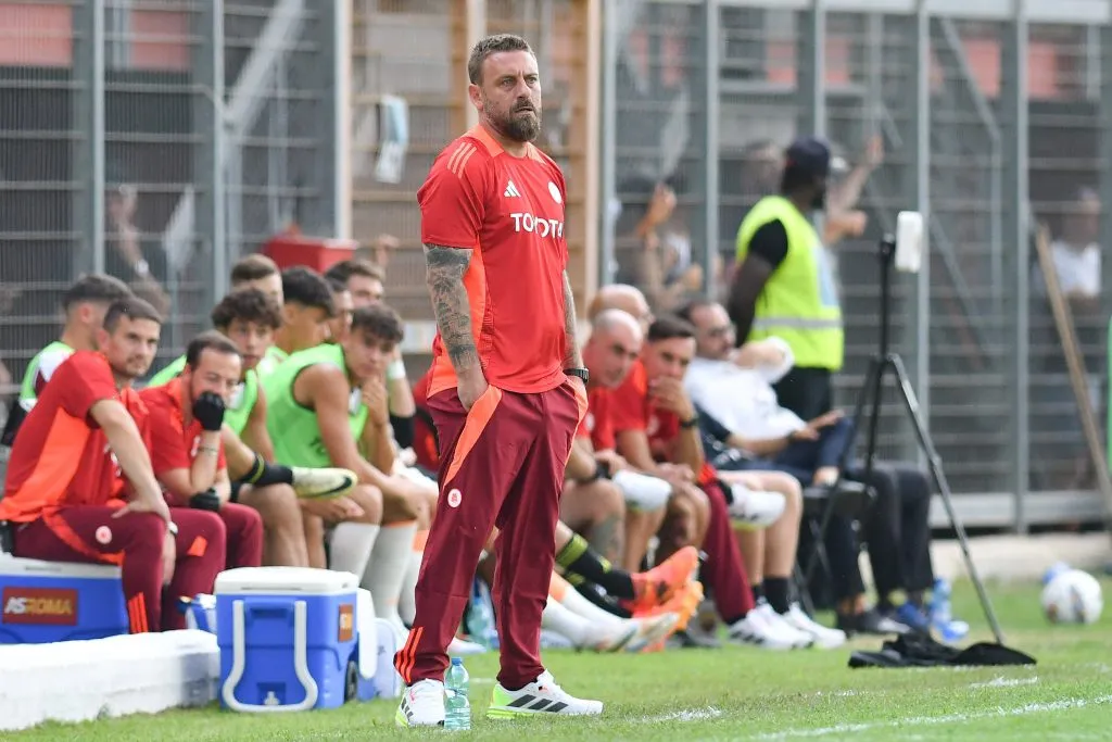 De Rossi, técnico da Roma, em pré-temporada