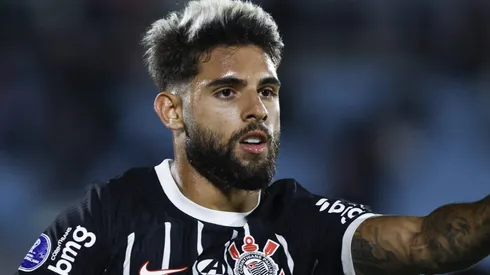 Corinthians quer artilheiro de 48 gols em 62 jogos para colocar Yuri Alberto no banco (Photo by Ernesto Ryan/Getty Images)