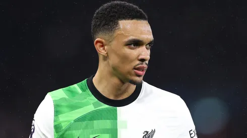 Arnold está na mira dos rivais espanhóis (Foto: Alex Pantling/Getty Images)