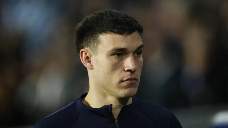 Gigante da Premier League desiste do meia Manuel Ugarte, do PSG.