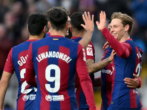 Barcelona quer se desfazer a todo custo de De Jong