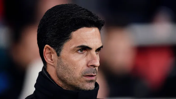 Arteta em partida pelo Arsenal