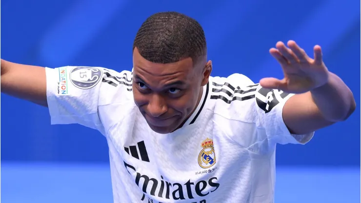 Mbappé afirmou estar ansioso para a Champions e disse que foi para o Madrid justamente para viver essas noites especiais. (Foto: David Ramos/Getty Images)