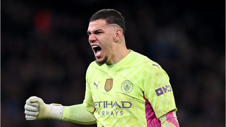 A saída do Ederson do Manchester City caminha a estar cada vez mais próxima (Foto: Shaun Botterill/Getty Images)