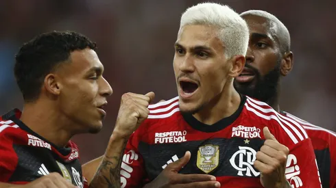 Flamengo oferece dois jogadores ao Zenit em troca de Claudinho (Photo by Wagner Meier/Getty Images)