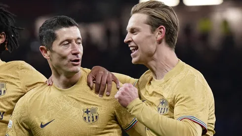 Manchester United avança em negociações para contratar craque do Barcelona. AndrewxYatesx