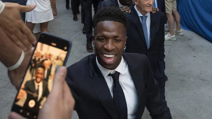 Vini Jr na festa do título do Real Madrid na Champions League