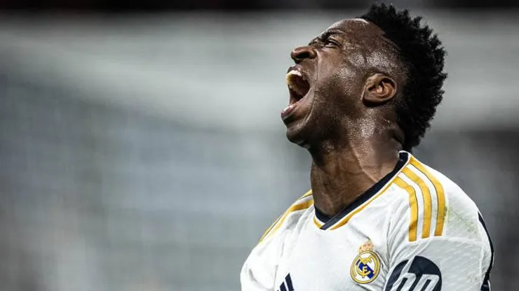 Vini Jr se envolve em discussão com jogador rival. foto: IMAGO / nogueirafoto
