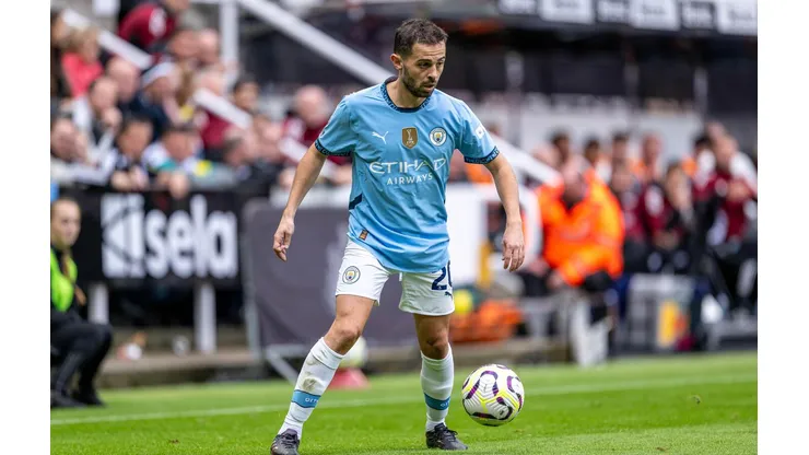 Bernardo Silva em ação na partida entre Newcastle e Manchester City, no dia 28 de setembro de 2024, na Premier League. (SPP Sport Press Photo. / Alamy Stock Photo)