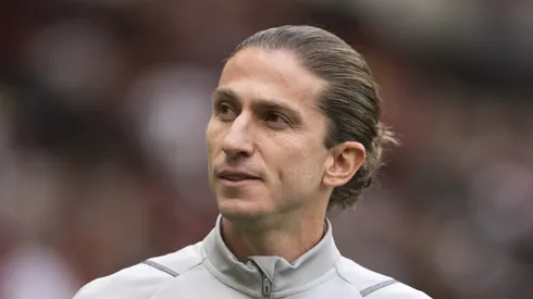 RJ - RIO DE JANEIRO - 24/08/2024 - FINAL MUNDIAL SUB20, FLAMENGO X OLIMPYACOS - Filipe Luis tecnico do Flamengo durante partida contra o Olimpyacos no estadio Maracana pela Taca Intercontinental Sub20. Foto: Jorge Rodrigues/AGIF