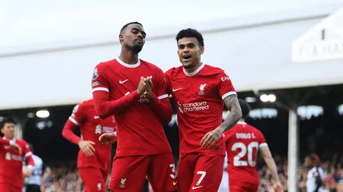 Craque do Liverpool, Gravenberch é exaltado pela imprensa: “Brilhante”