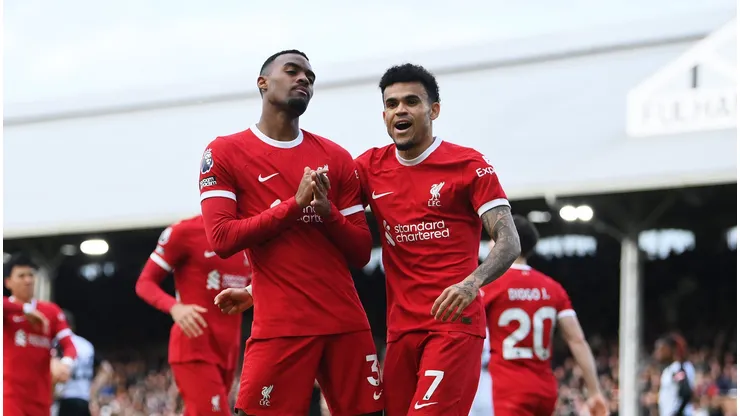 Craque do Liverpool, Gravenberch é exaltado pela imprensa: “Brilhante”