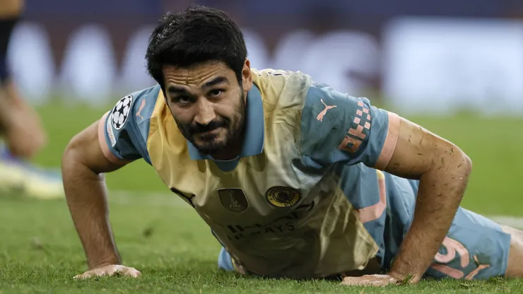 Gundogan com a camisa do Manchester City.