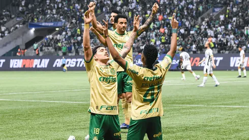Estevão, jogador do Palmeiras, comemora o gol durante a partida entre Palmeiras e Criciúma, no Allianz Parque, em São Paulo, Brasil. SPP Sport Press Photo. / Alamy Stock Photo